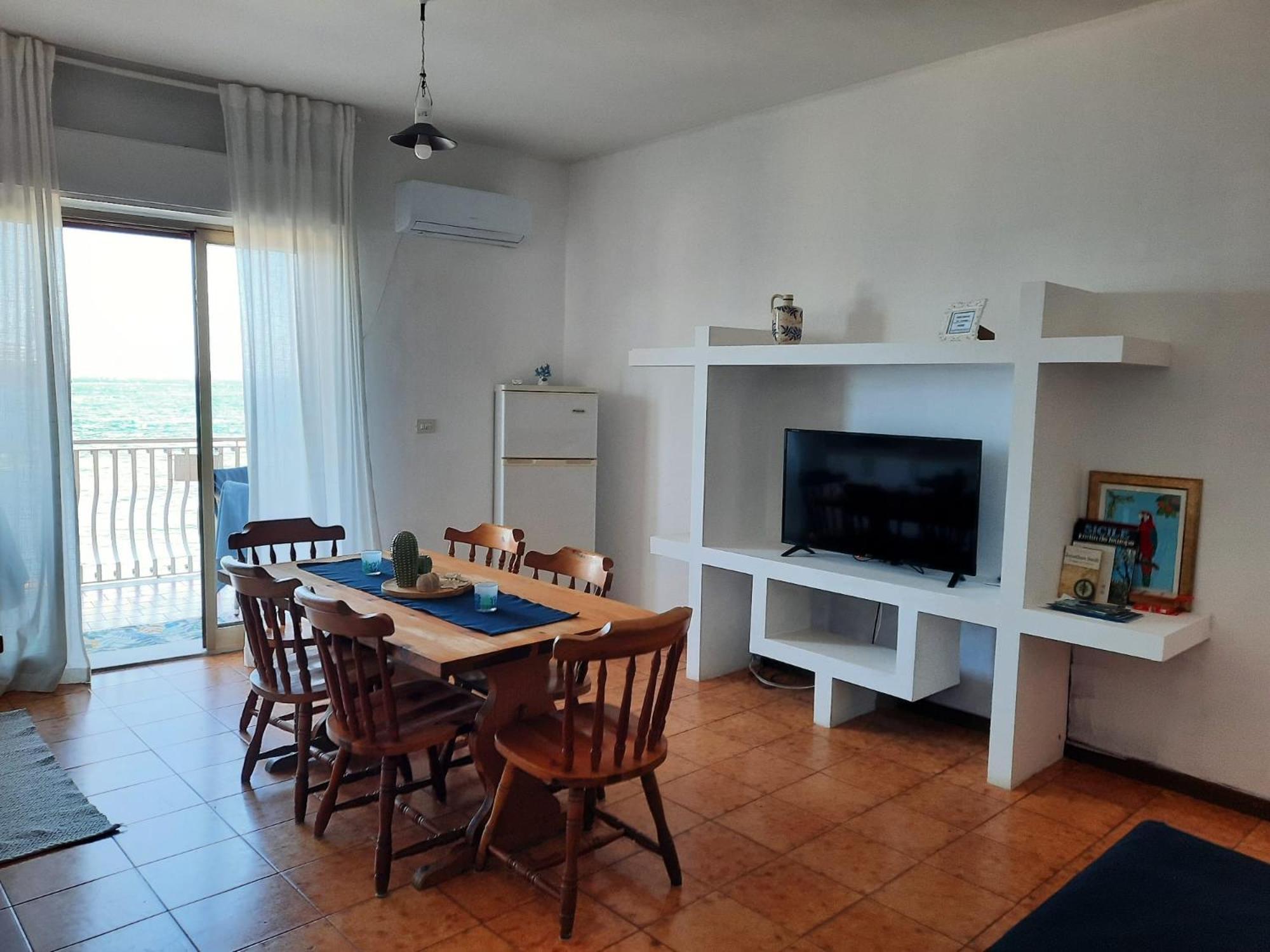 Arcadia Golden Bay Appartement Giardini-Naxos Buitenkant foto